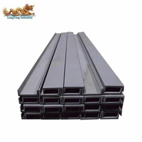 Konteinera aizmugures stūra stabs iekšējais un ārējais